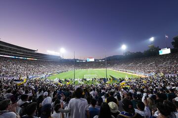 A general overall view of MLS record crowd of 82,110 during the game between the LA Galaxy and the LAFC at the Rose Bowl.