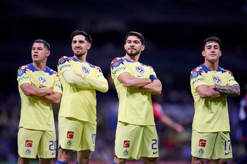 Diego Valdes celebrates his goal 1-0 with Richard Sanchez, Henry Martin and Alejandro Zendejas of America during the quarterfinals second  leg match between America (MEX) and New England Revolution  as part of the CONCACAF Champions Cup 2024, at Azteca Stadium on April 09, 2024 in Mexico City, Mexico.